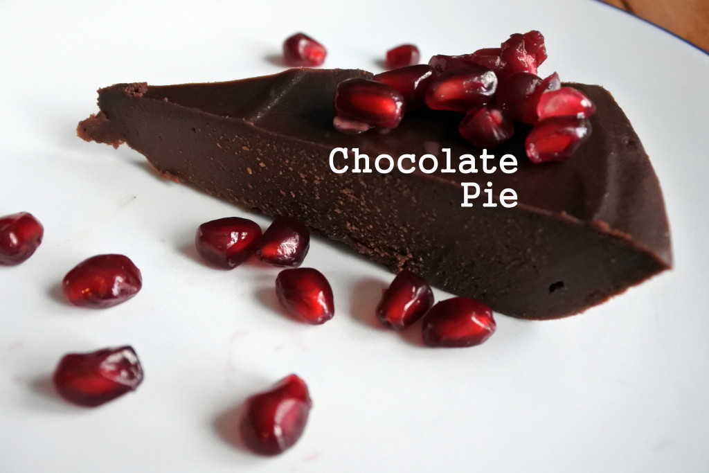 chocolate vegan pie cashews nut crust sugar-free gluten-free L'Oven Life soy-free